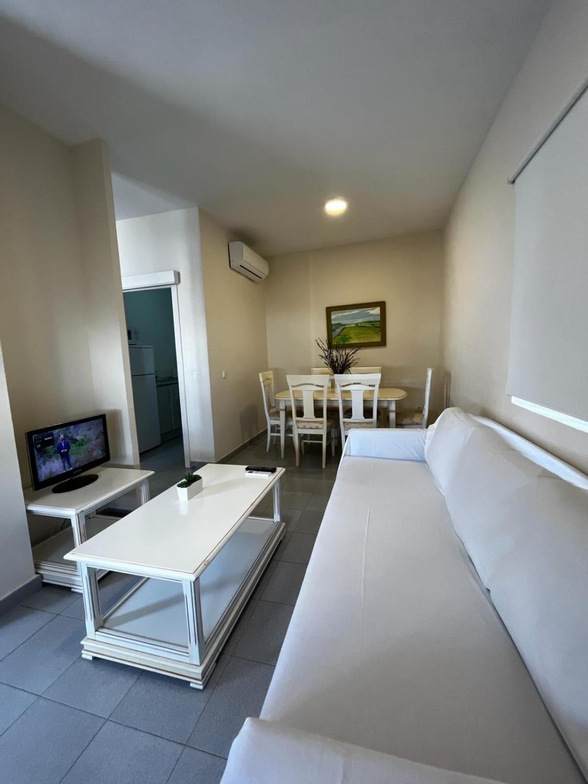 Apartamentos Larga 70 エル・プエルト・デ・サンタ・マリア エクステリア 写真